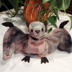 Highly Collectible Vintage Ty Tie-dyed "Batty The Bat" 1998 Beanie Baby